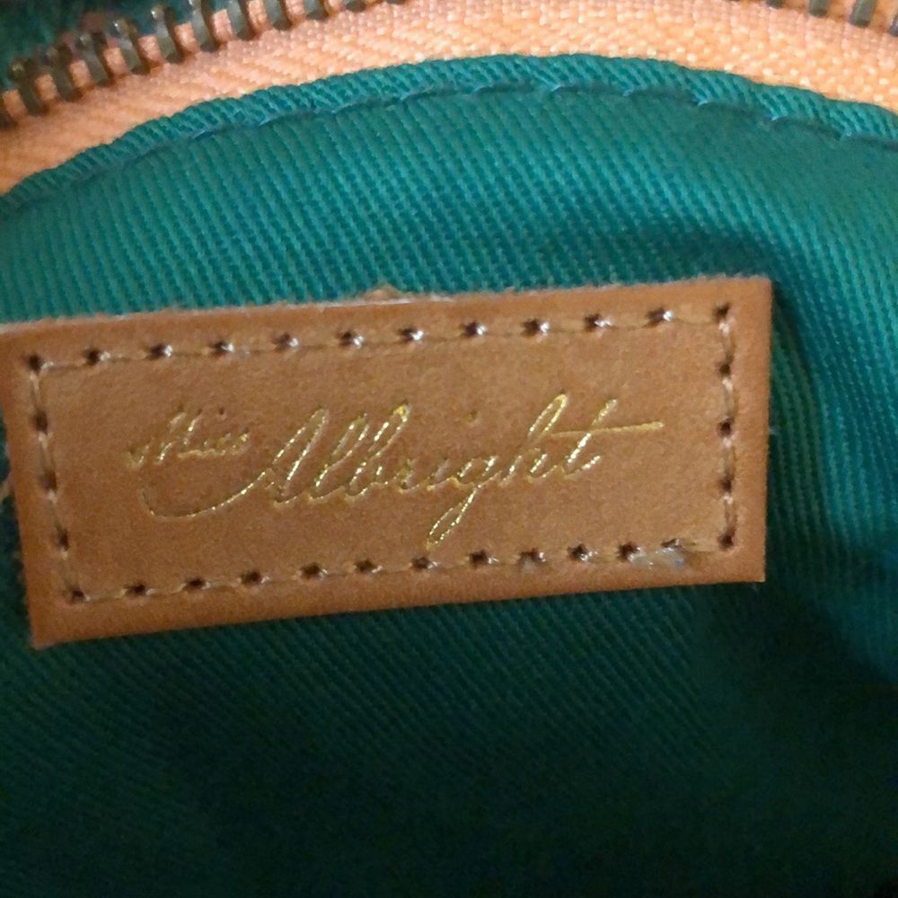 MISS ALBRIGHT GREEN ABD BROWN STRAW FRUIT CLUTCH - Picture 6 of 6